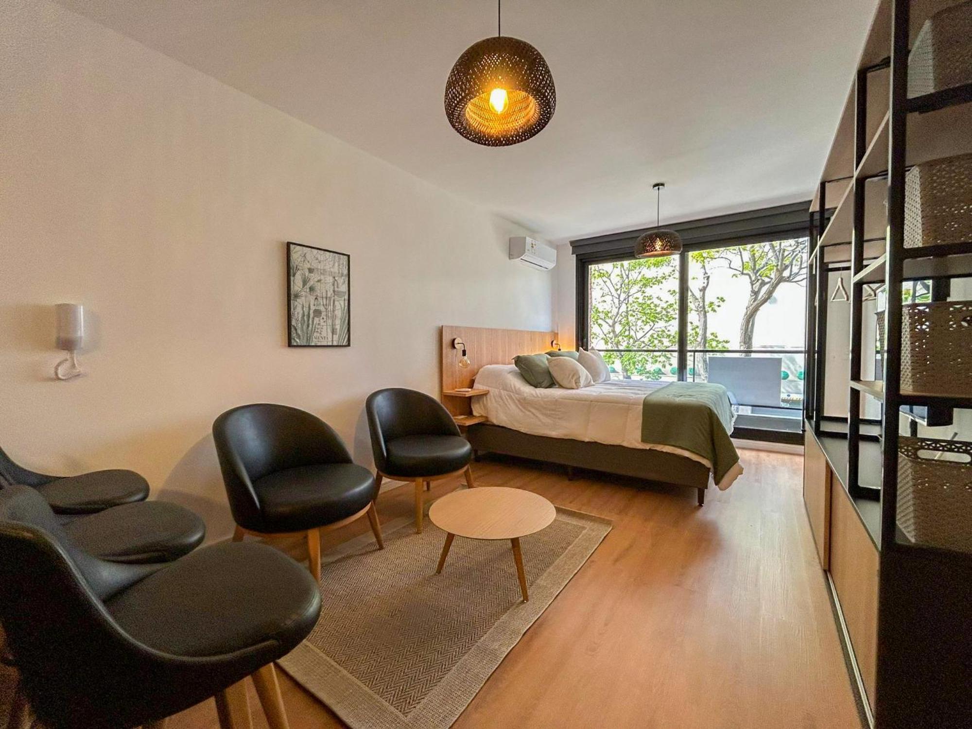 Edificio M1 - Frente A Punta Carretas Shopping - Gym Laundry Parrillero Solarium Apartamento