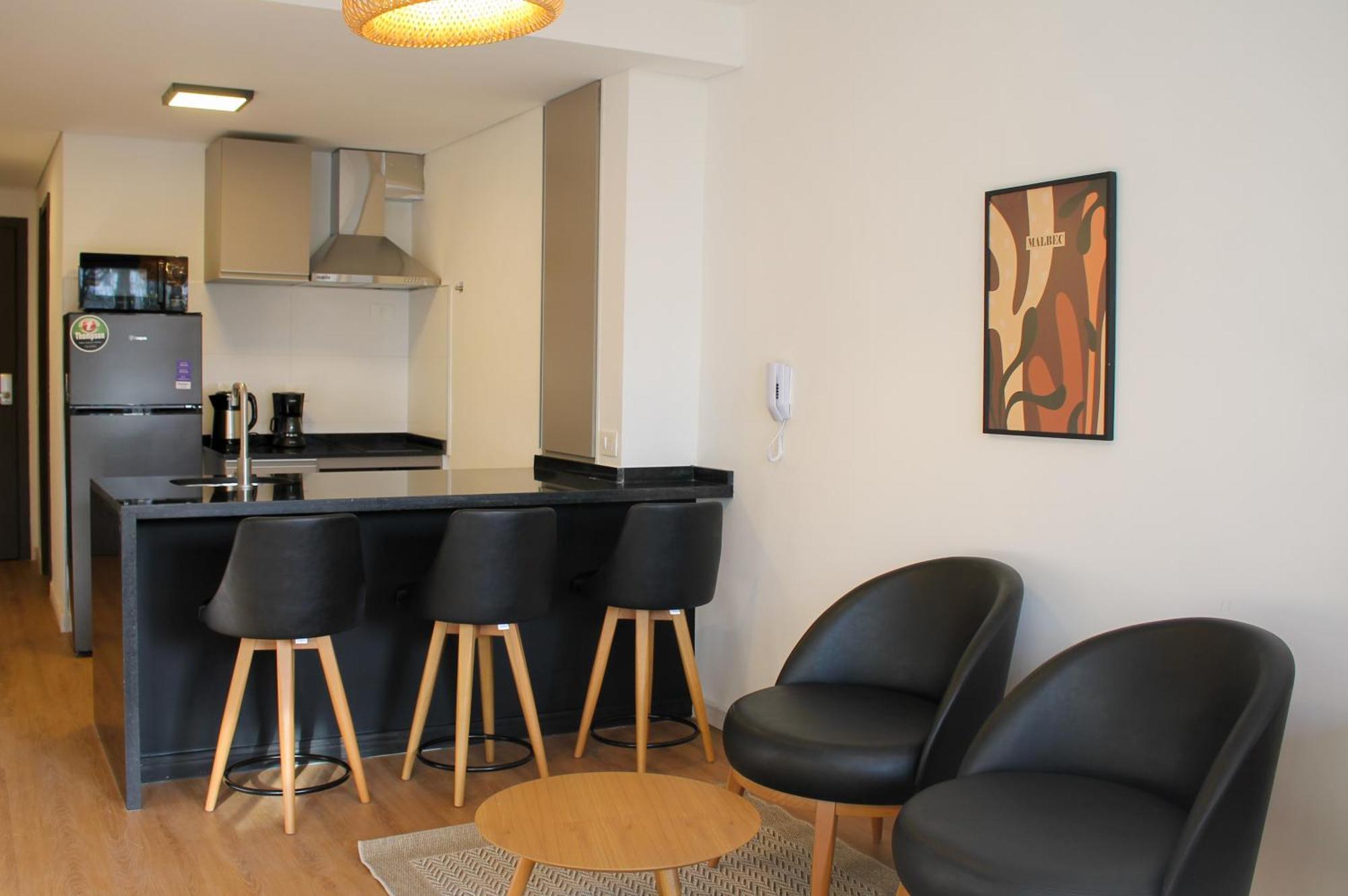 Edificio M1 - Frente A Punta Carretas Shopping - Gym Laundry Parrillero Solarium Apartamento *